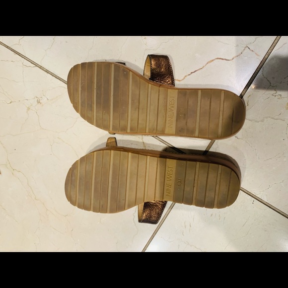 Nine West slippers - Picture 2 of 2